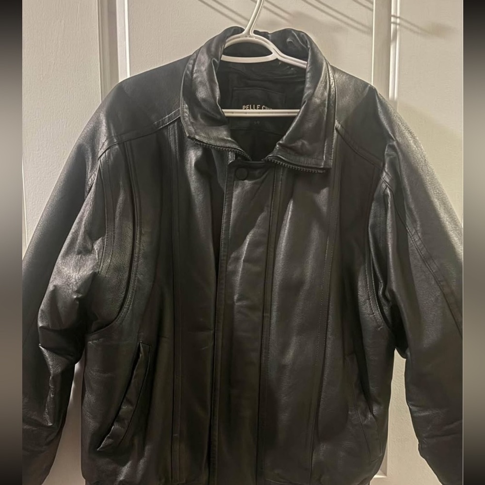 Pelle Cuir Men's Black Leather Bomber Jacket